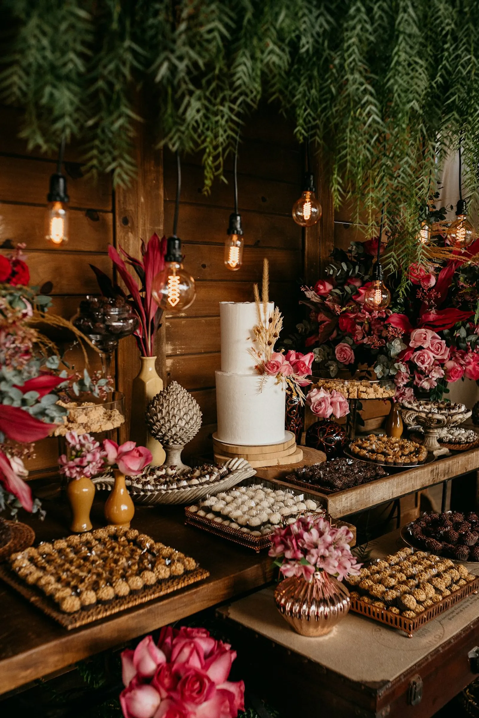 Personalizing Your Wedding Cake Beyond Traditional Tiers Illustration
